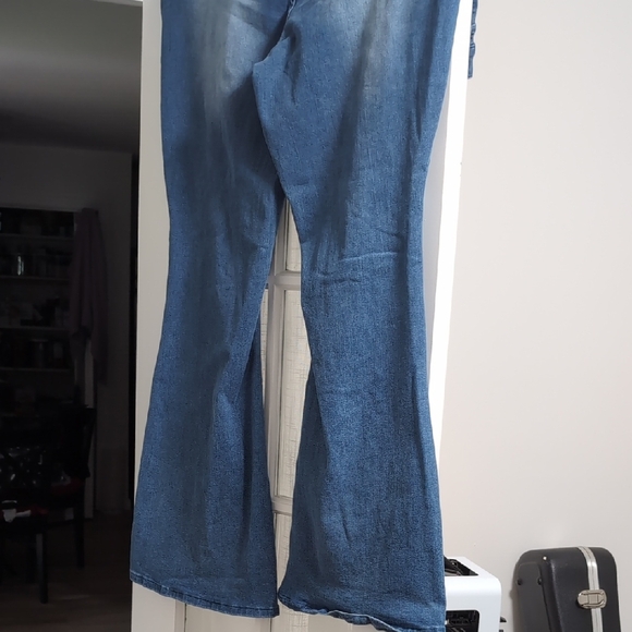 [NWT] Hot Topic Flared Lace-Up Jeans Plus Size 18 - Picture 5 of 5